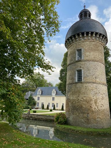 Chateau de Cisai St Aubin