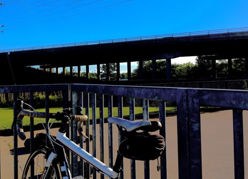 Used to hangout with my buddies under that bridge back in the 70's...